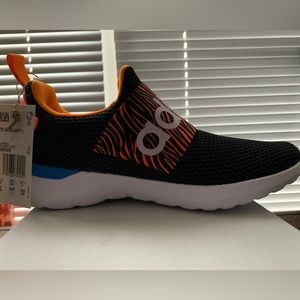 Adidas Lite Racer Adapt Athletic Shoes!